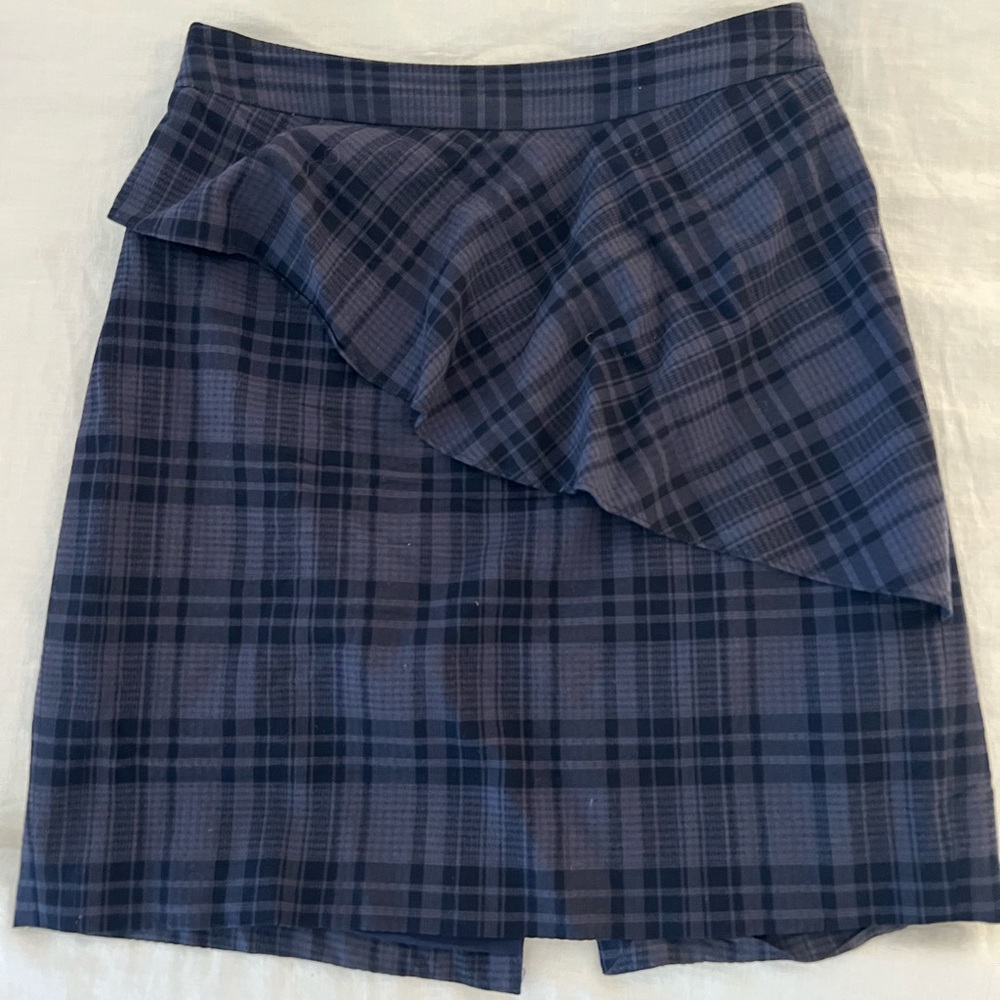 Plaid pencil skirt